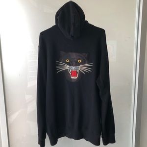 Uniqlo hoodie black xl Panther back patch